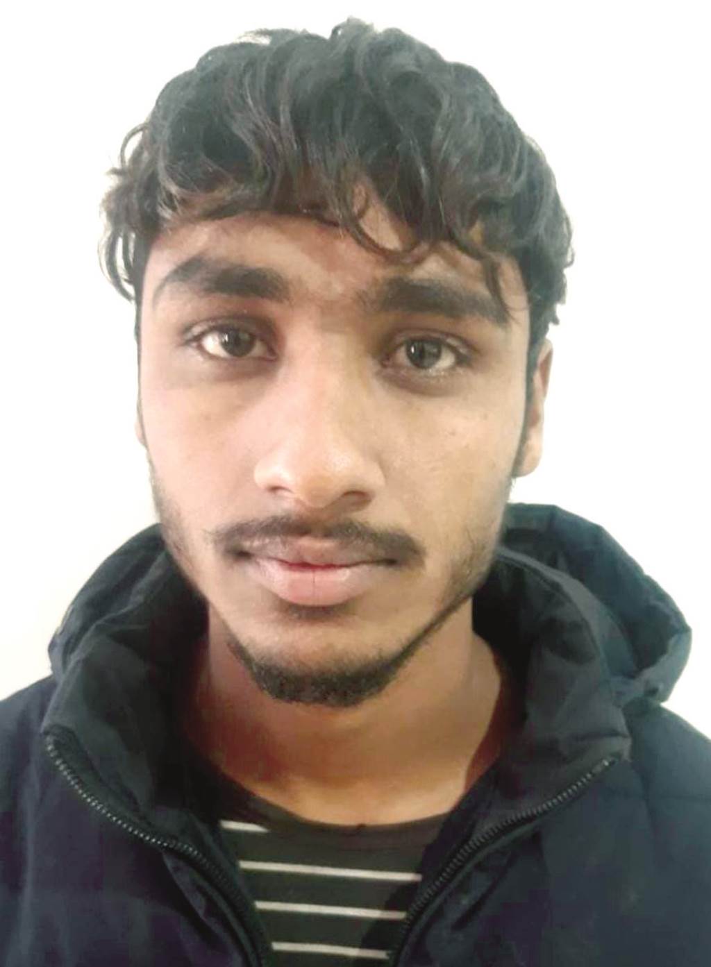 Gangsters war reaches abroad Jaggu Bhagwanpuria gang member Amrit Dalam detained from Moldova border